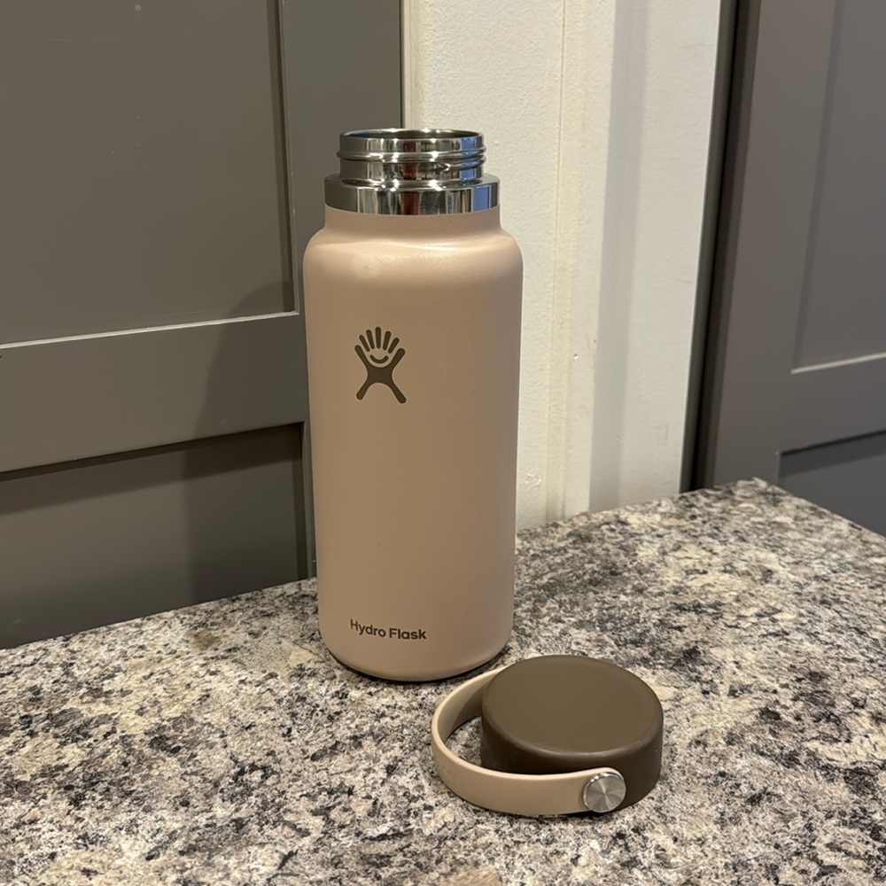Hydro Flask Water bottle 32 oz